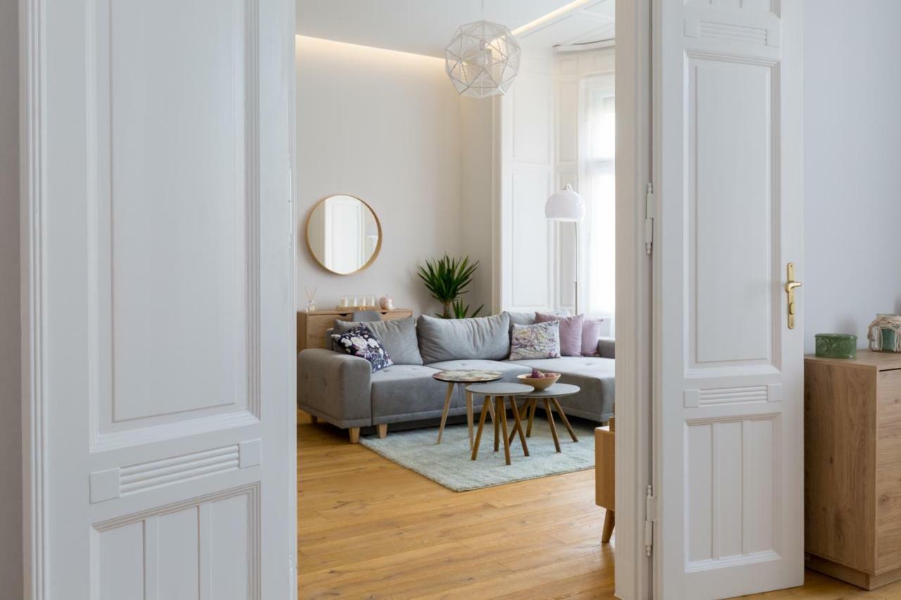 Designer Dream Home In The Center W 2Br/2Bath 布达佩斯 外观 照片