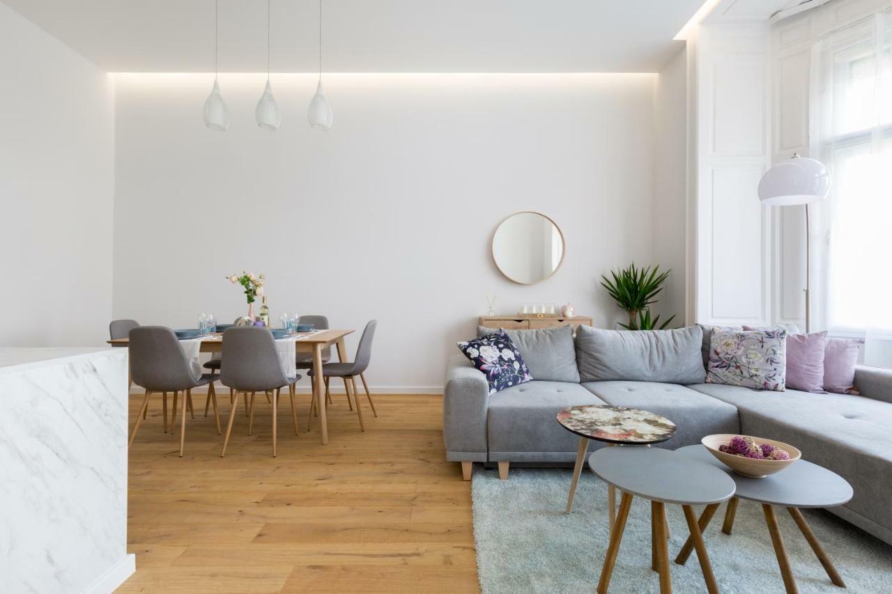 Designer Dream Home In The Center W 2Br/2Bath 布达佩斯 外观 照片