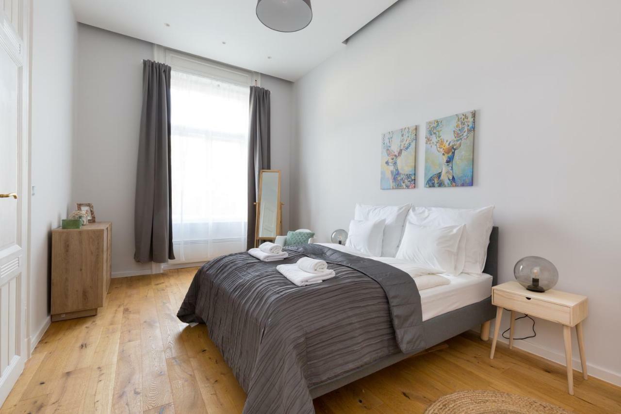 Designer Dream Home In The Center W 2Br/2Bath 布达佩斯 外观 照片